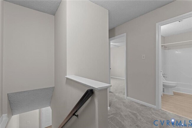 Building Photo - 2613 Chancer Dr