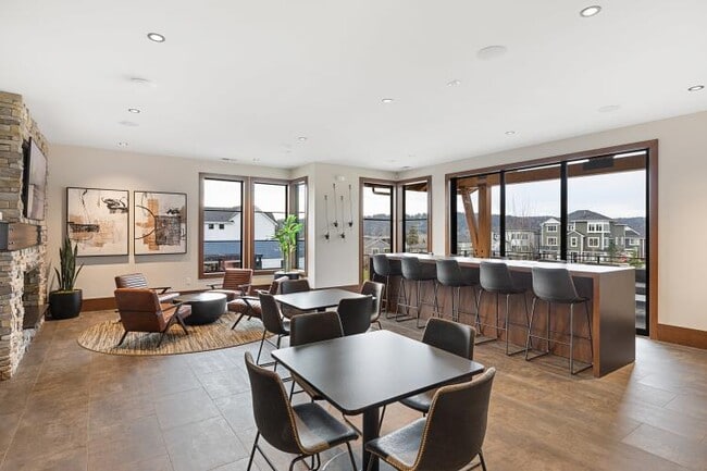 Building Photo - 26627 NE Boyd Way