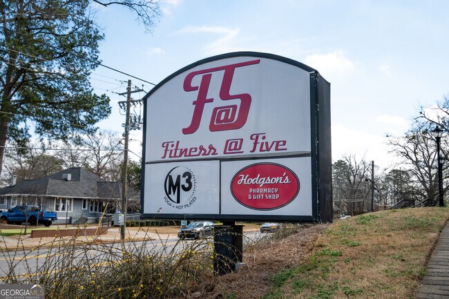 Building Photo - 1451 S Milledge Ave