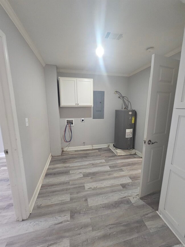 Building Photo - 14807 Sweet Gum Dr