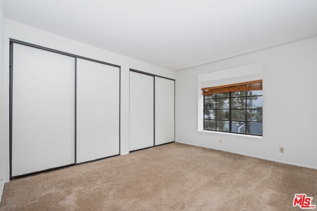 Building Photo - 306 Bora Bora Way