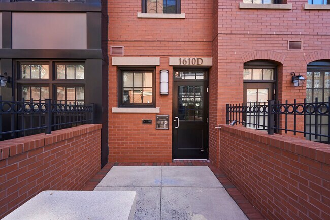 Building Photo - 1610 N Queen St