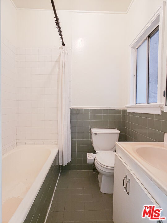 Building Photo - 336 S Wilton Pl