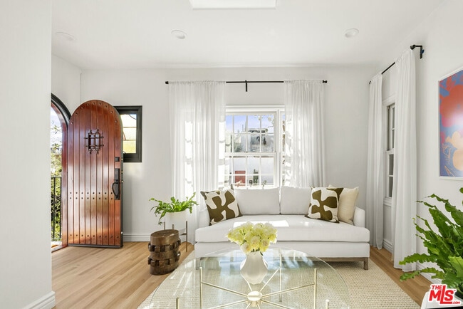 Building Photo - 8835 Betty Way