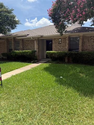 Building Photo - 12922 Chandler Dr