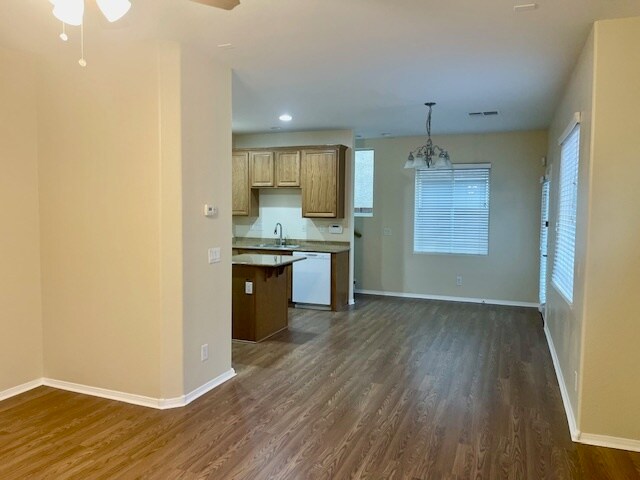 Building Photo - 7208 Bombay Reef Ct