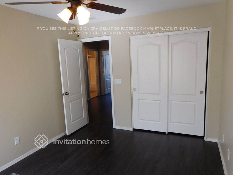 Building Photo - 1912 E Hawken Pl