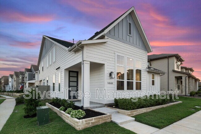 Building Photo - 1001 14th St