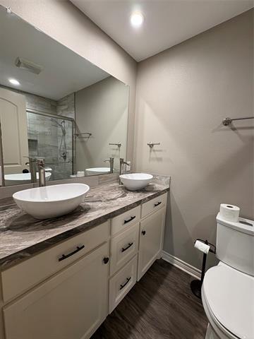 Building Photo - 1226 Canyon Oaks Dr