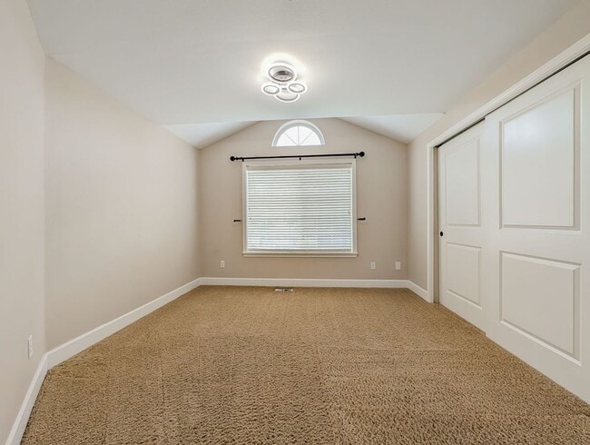 Building Photo - Modern and Elegant 3 Bed 2.5 Bath Home Featuring Luxury Finishes & 3-Car Garage!