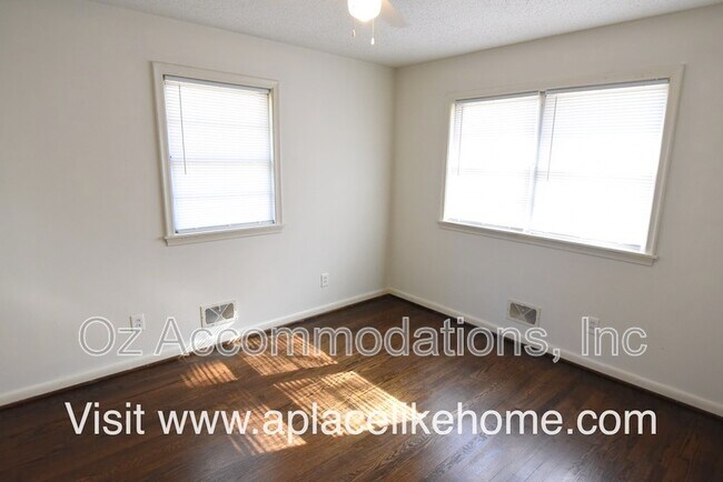 Building Photo - 3131 N 63rd St