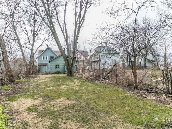 Building Photo - 1432 Williamson St