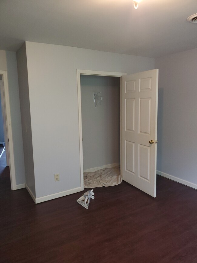 Building Photo - Ireland