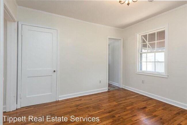 Building Photo - 3 br, 1 bath House - 3871 Lytle Cir