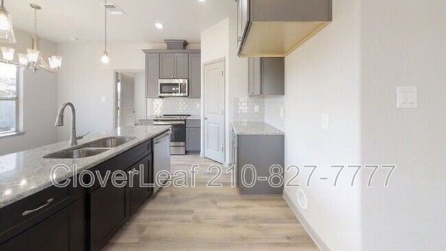 Building Photo - 3830 Key W Way