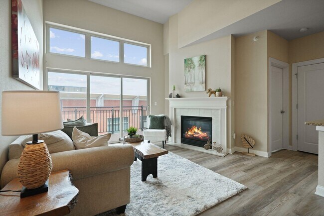 Building Photo - 141 Main St