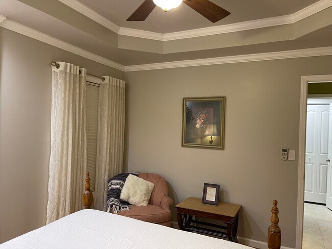 Building Photo - 1430 Juneau Way