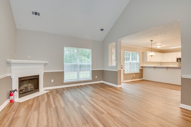 Building Photo - 7640 Pleasantville Way