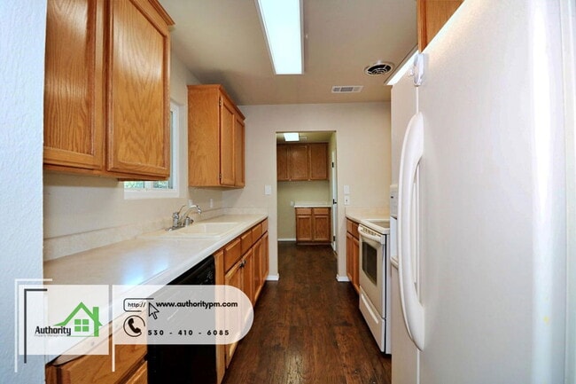 Building Photo - 19578 Covington Mill Dr