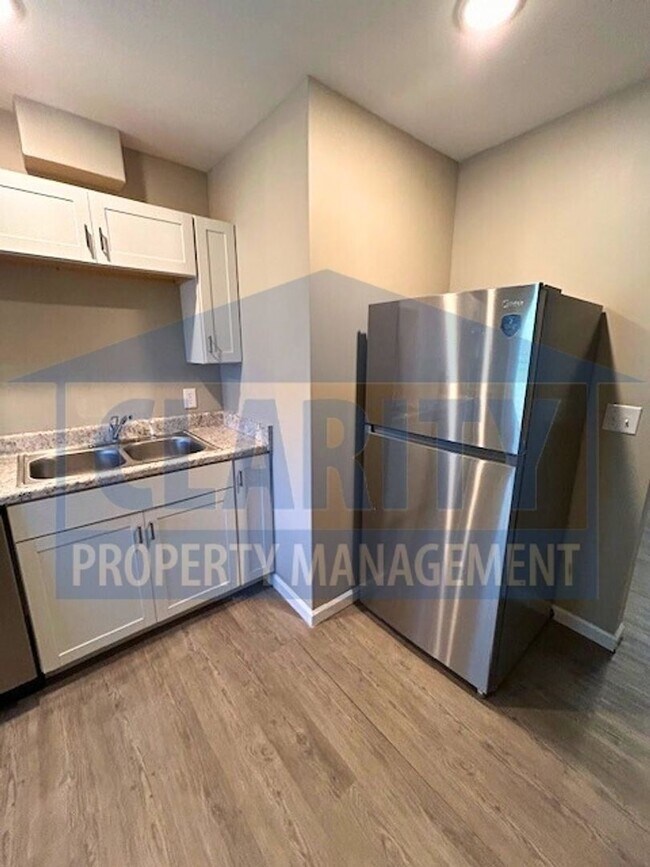 Building Photo - 615 Beech Cir NW