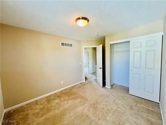 Building Photo - 4112 Keswick Dr