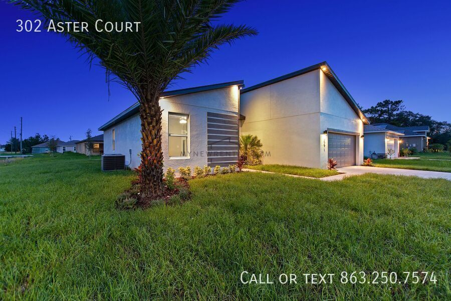 Building Photo - 302 W Aster Ct