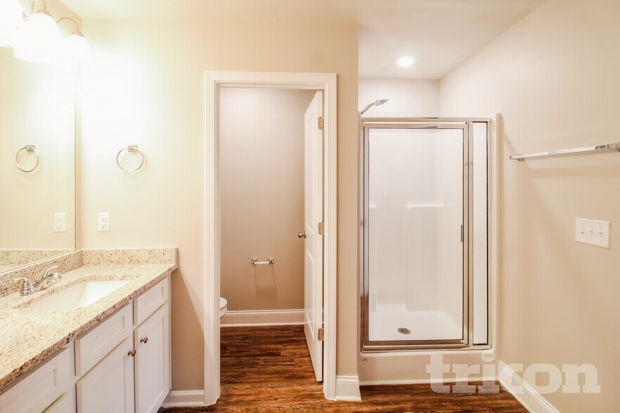 Building Photo - 589 Trickum Hill Dr