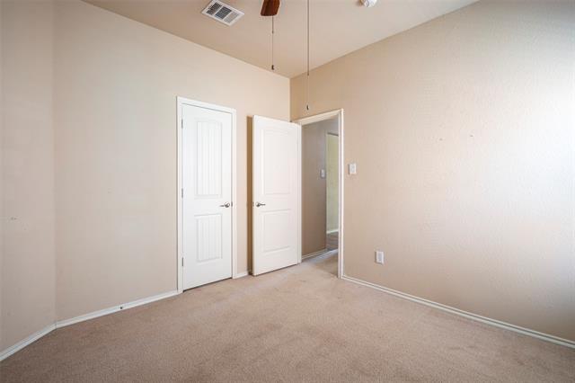 Building Photo - 5201 Bear Valley Dr