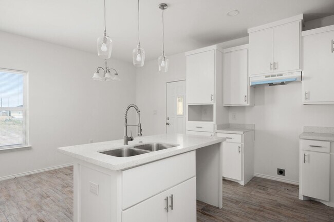 Building Photo - 2328 S. Valley Circle