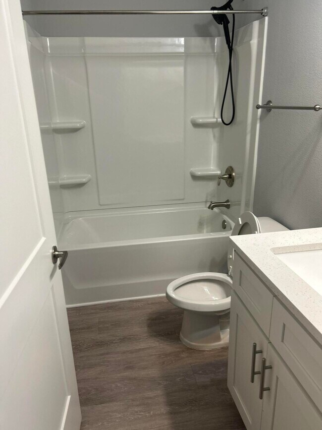 Building Photo - 147 N Sand Palm Rd