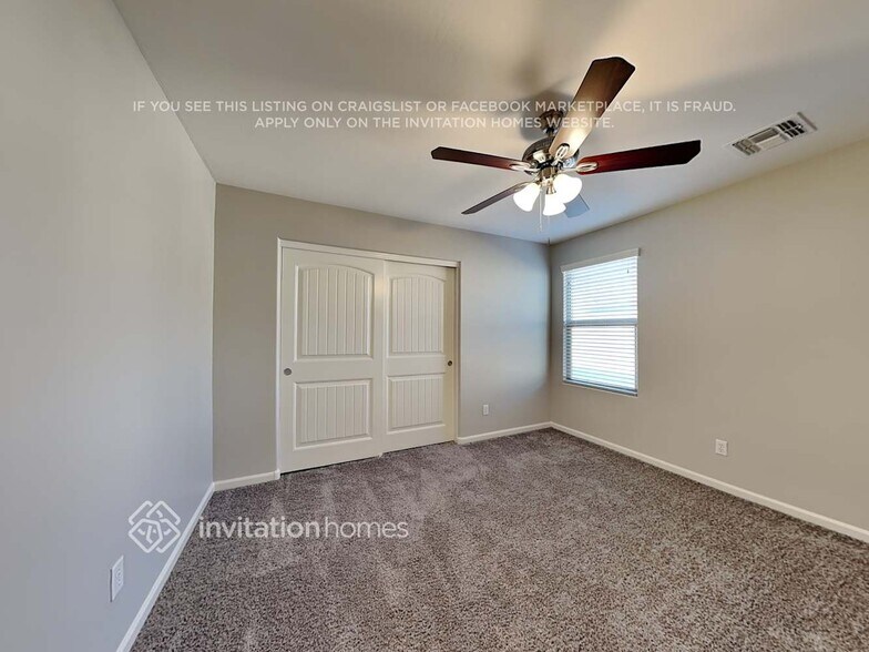 Building Photo - 1403 S Moccasin Trail