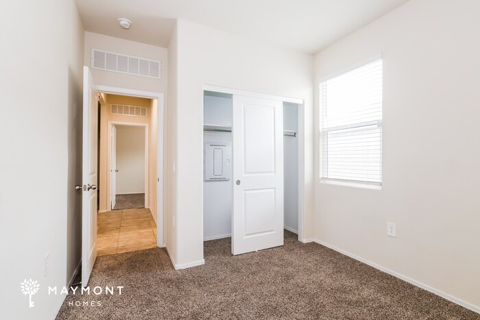 Building Photo - 1867 W Broadway Ave