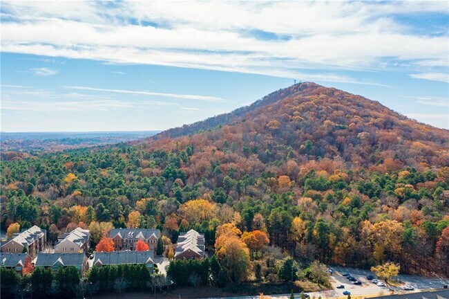 Building Photo - 1644 Donovan's Ridge