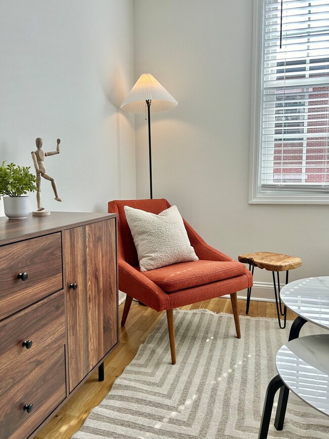 Building Photo - 800-898 Jefferson Street-SI ID1507574P