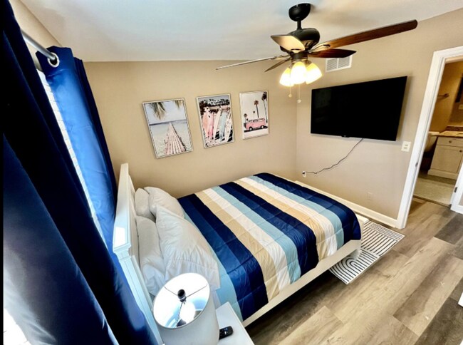 Building Photo - 9695 Whippoorwill Ln