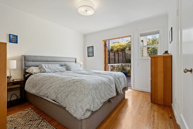 Building Photo - 232 Nevada St