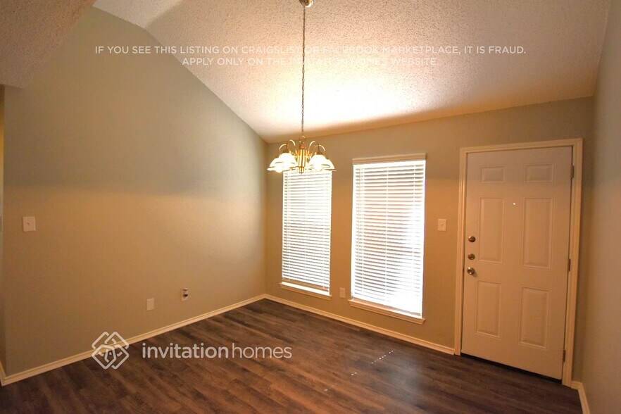 Building Photo - 921 Wyndham Pl
