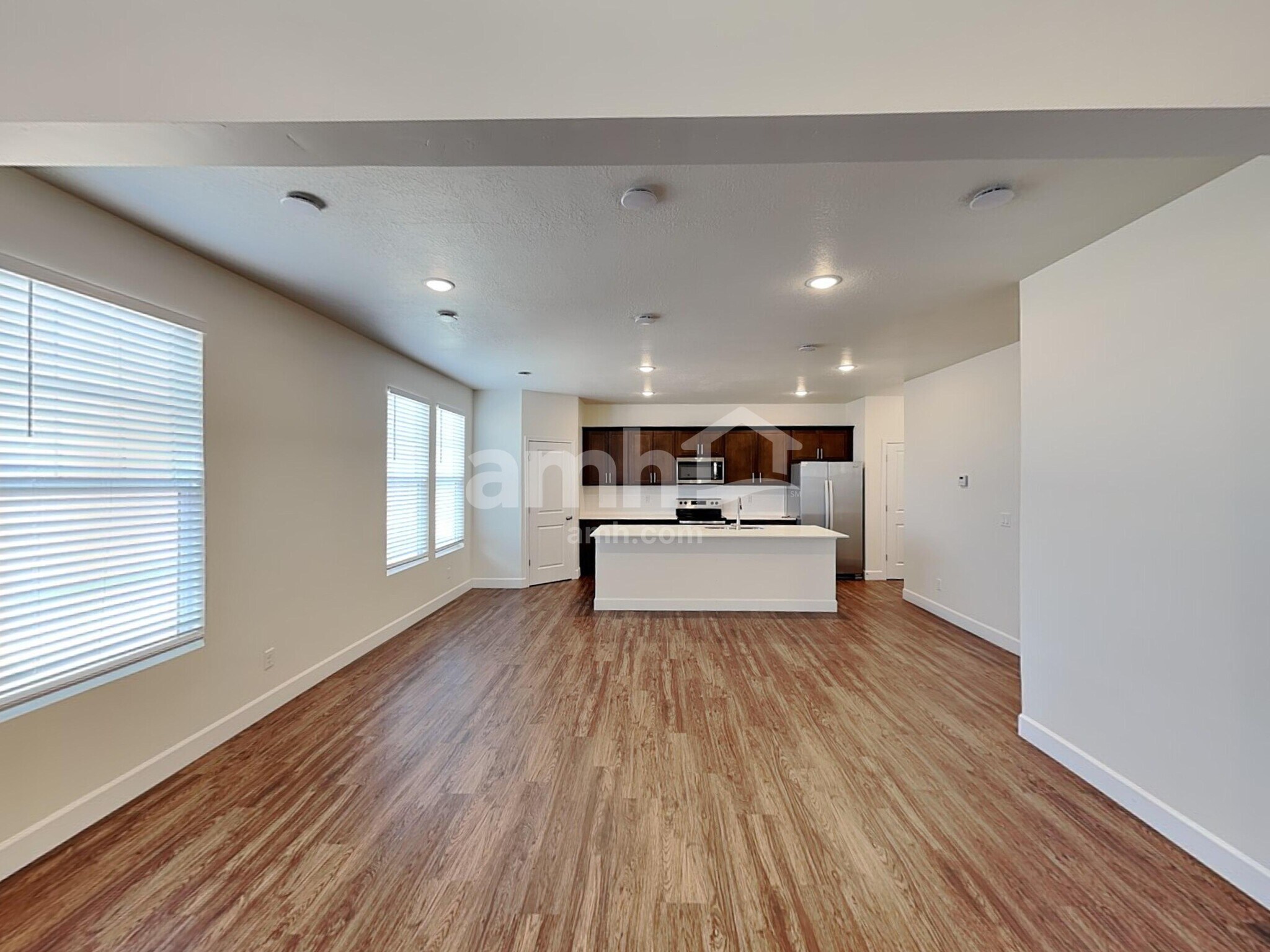 Building Photo - 6098 W Copper Hawk Dr