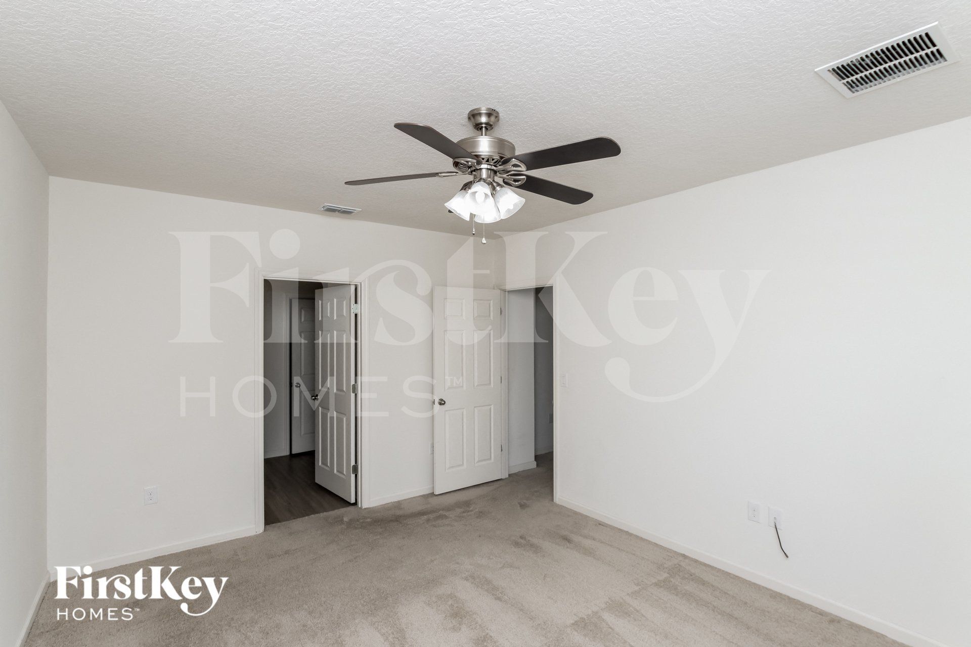 Building Photo - 915 Newton Cir