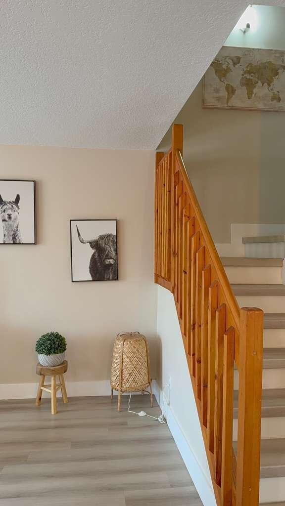 Building Photo - 1120 W Lakes Dr