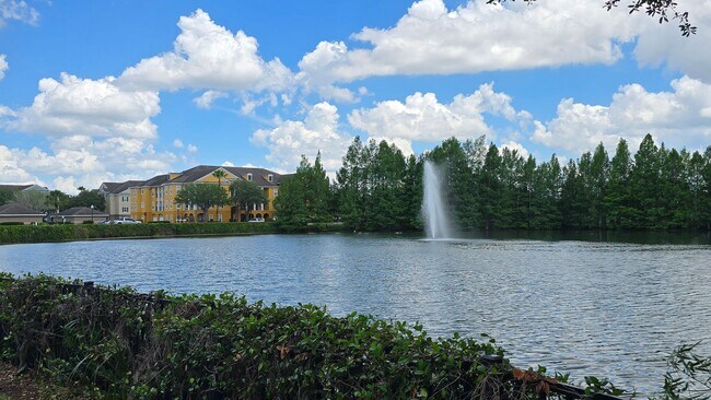 Building Photo - Mosaic At Millenia A Condo