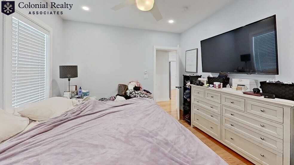 Building Photo - 32 Woodrow Ave