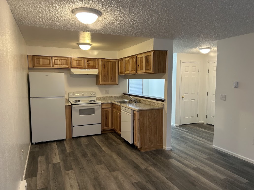 Open Floor Plan - 3023 N Hogan St