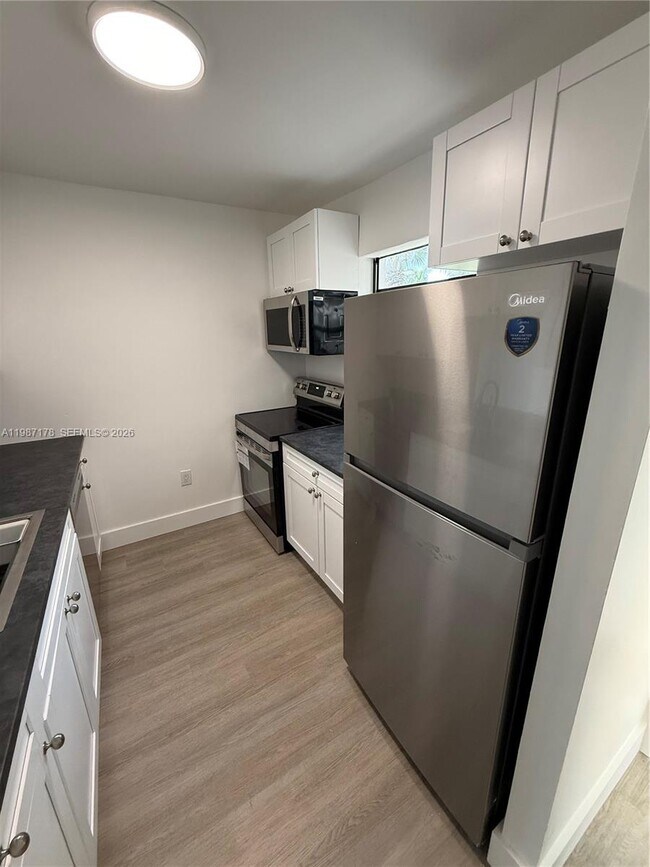 Building Photo - 8261 SW 128th St