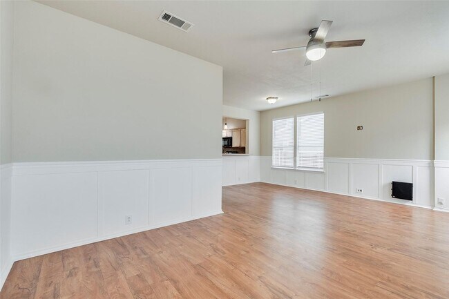 Building Photo - TOWNHOME IN KELLER ISD!