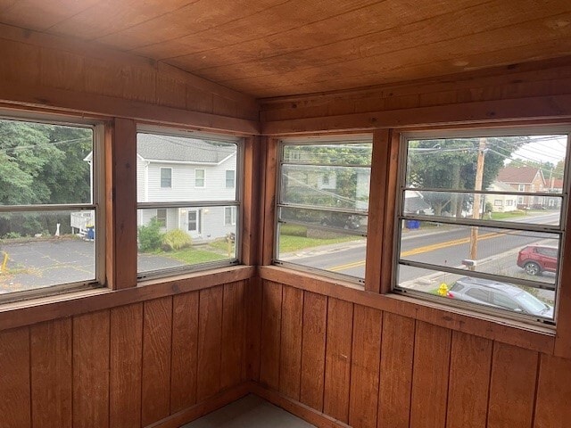 Building Photo - 575 Ridge Rd