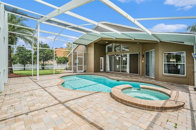 Building Photo - 15008 Arbor Hollow Dr