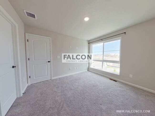 Building Photo - 10672 Larimar Pt