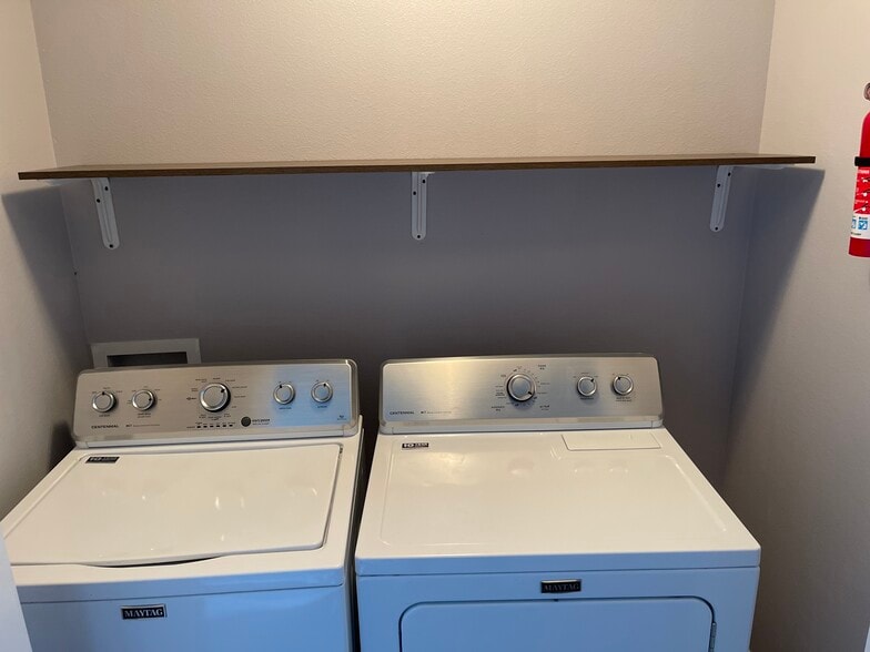 Building Photo - 4094 W Marble Way