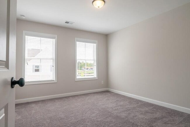 Building Photo - 3361 Verdi Ln